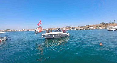 Enez'de teknelerden "Zafer Seyri"