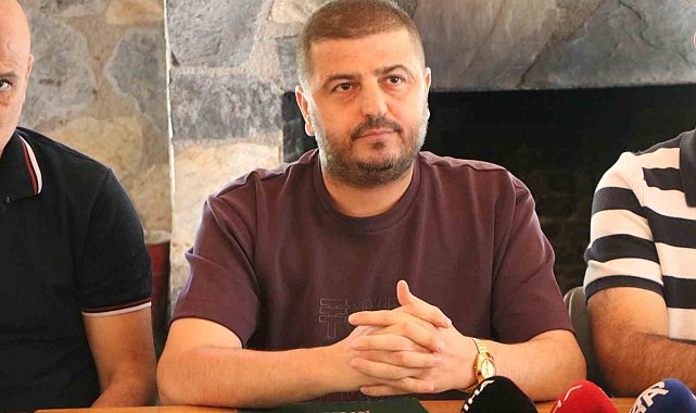 Erdal Bayrak: "Ligi ilk 3'te bitirip Süper Lig'e çıkmak istiyoruz"
