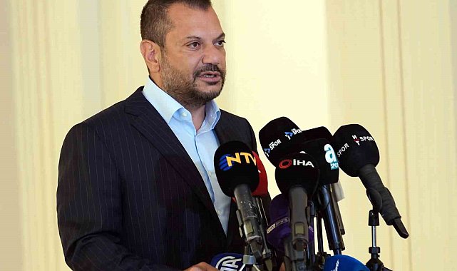 Ertuğrul Doğan: "Futbolun en büyük sıkıntısı gelir kalemleri"