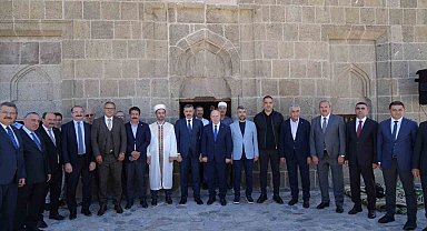 Erzurum Kale Mescit 'inde bir ilk