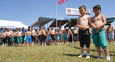 Erzurum Ovası'nda güreş festivali