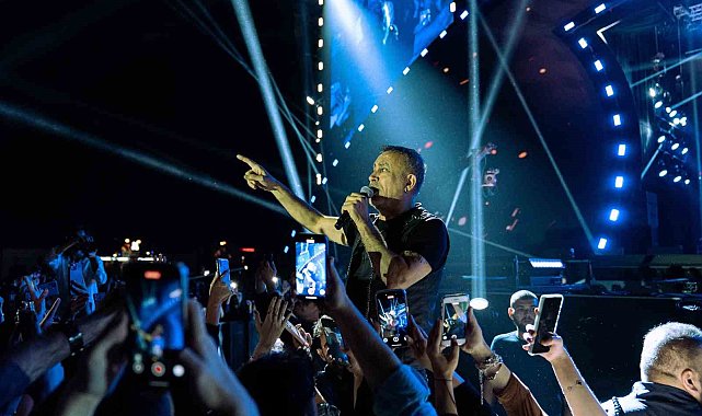 Erzurum'da Haluk Levent rüzgarı