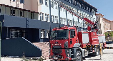 Esendere Belediyesi'nden eğitime anlamlı destek: Ortaokulun boya ihtiyacı karşılandı