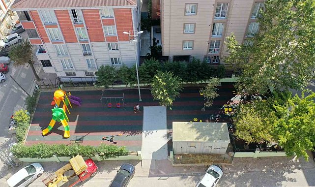 Esenyurt Belediyesi Karanfil Parkı'nı yenileyerek vatandaşların hizmetine sundu