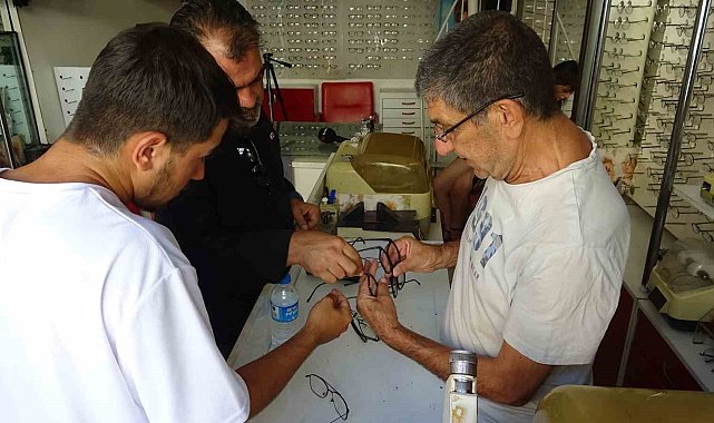 Eski usul gözlükçülükte Mardin'in yaşayan ustası, mesleğe yön veriyor