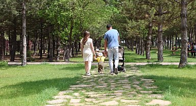 Eskişehir'in geleceği için 10 bin kişi oy kullandı