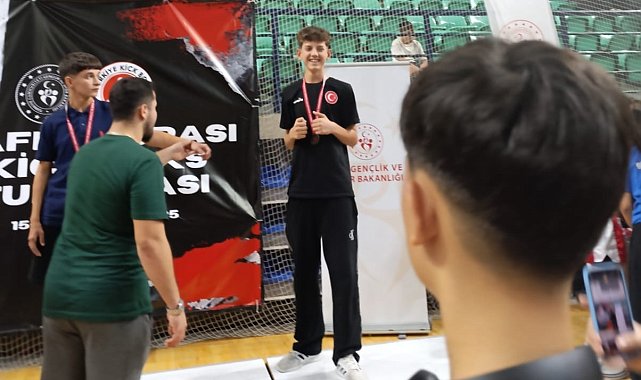 Eskişehirli sporcudan Zafer Kupası'nda önemli başarı