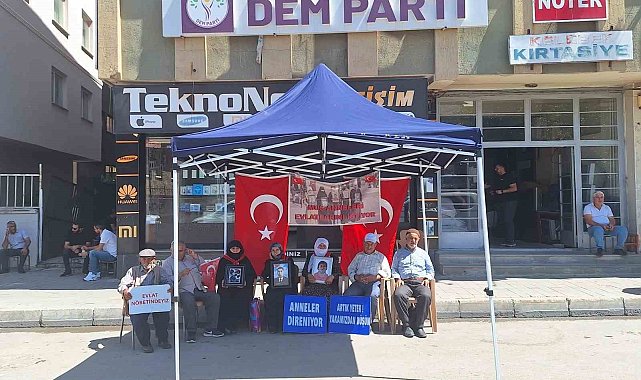 Evlat nöbetinde umutlar "Terörsüz Türkiye" ile arttı