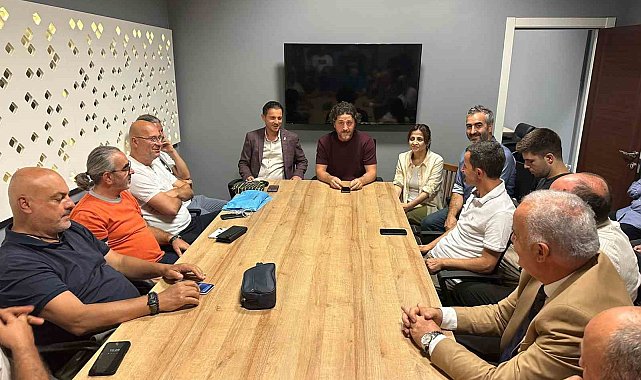 Fatih Tekke: "Bence gemi limana yanaştı"