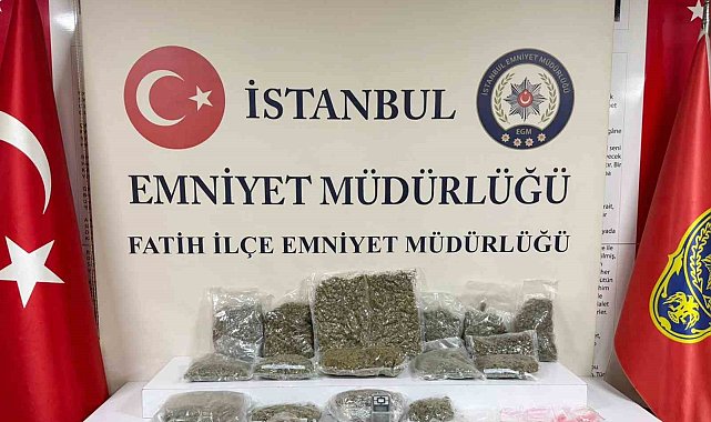 Fatih'te uyuşturucu operasyonu: 2 gözaltı