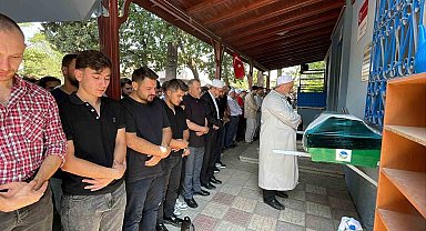 Feci kazada hayatını kaybetmişti: İlahiyat fakültesi öğrencisi son yolculuğuna uğurlandı