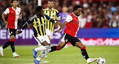 Fenerbahçe, Feyenoord karşısında tur peşinde