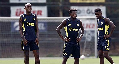 Fenerbahçe, Feyenoord maçı hazırlıklarını sürdürdü