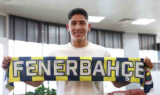 Fenerbahçe'nin yeni transferi Edson Alvarez, İstanbul'a geldi