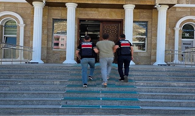 FETÖ firarisi Sivas'ta yakayı ele verdi