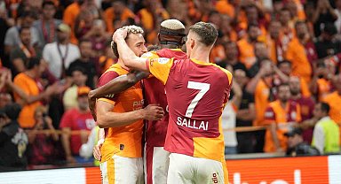 Galatasaray 2'de 2 ile başladı