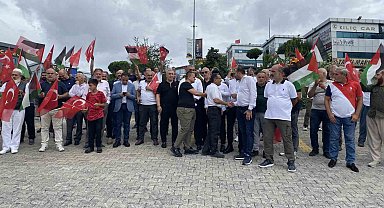 Galericiler esnafından Gazze protestosu: İsrail Başbakanı Netanyahu'nun maketi tekmelendi