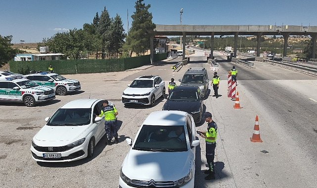Gaziantep'te 217 araca 300 bin TL trafik idari para cezası