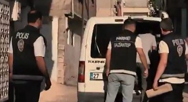 Gaziantep'te uyuşturucu tacirlerine operasyon: 11 şüpheli yakalandı