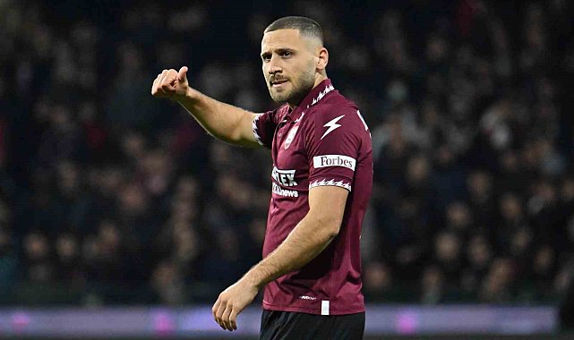 Gazze açıklamasına tepki gösteren Fortuna Düsseldorf taraftarı, İsrailli Weismann'ın transferini engelledi