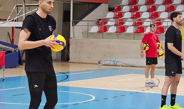 Gebze Belediyespor, Efeler Ligi'ndeki ilk maçını Bursa karşısında verecek