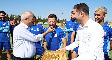 Gebzespor'a Başkan Büyükgöz'den dopingli ziyaret