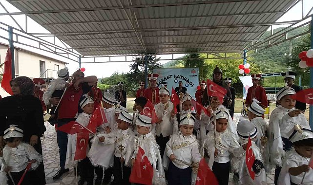 Geleneksel Sünnet Şöleni'nde 529 yıllık vakıf geleneği Yalova'da yeniden canlandı