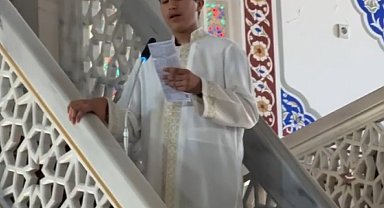 Genç hafızın Ayasofya hayali: İlk Cuma namazını Saray Camisi'nde kıldırdı