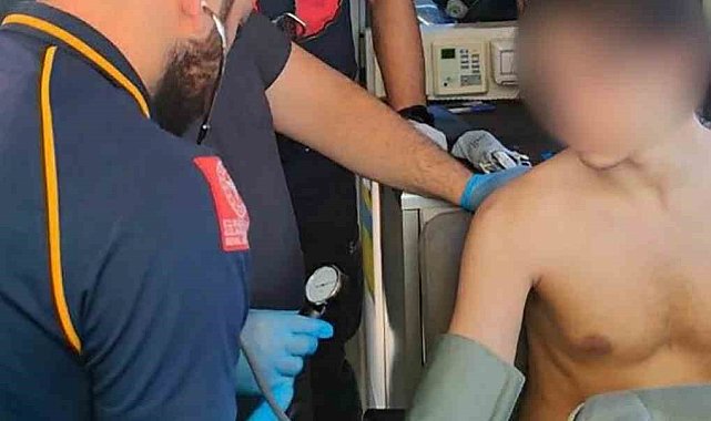 Gezi teknesinde rahatsızlanan vatandaşa tıbbi tahliye