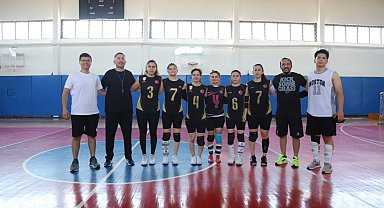 Goalball Kadın Milli Takımı Avrupa Şampiyonası'na Eskişehir'de hazırlanıyor