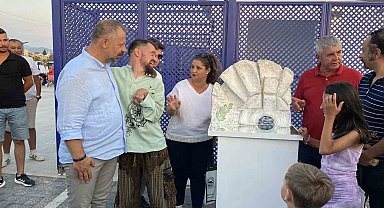 Gömeç'te 5. Uluslararası Kuzey Ege Heykel Sempozyumu ve Kafebüs Travla açılışı