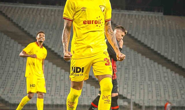 Göztepe'de Romulo yoksa Janderson var