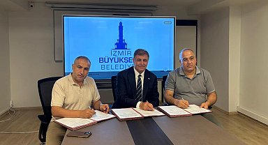 Grand Plaza ve İztarım'da imzalar atıldı