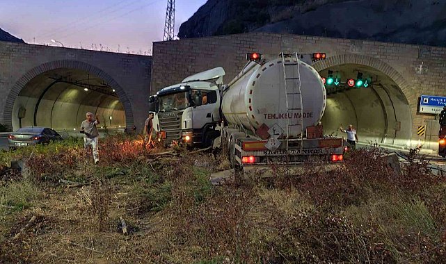 Gümüşhane'de tünelde trafik kazası: 1 yaralı