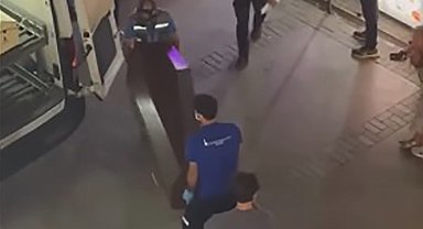 Günlerdir aranıyordu, apartman boşluğunda çürümeye başlamış cesedi bulundu