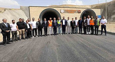 Güzeldere Tüneli'nin ikinci tüpünde çalışmalar sona doğru
