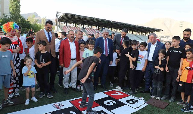 Hakkari'de Bir Anadolu Şenliği başladı