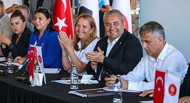Halk meclisi Ufuktepe Pazar Alanı'nda kuruldu