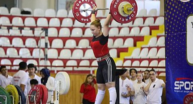 Halter Yıldızlar Kulüpler Türkiye Şampiyonası'nın açılış seremonisi yapıldı