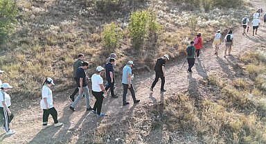 Harmankaya Kanyonu'nda doğa yürüyüşü