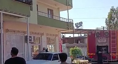Hatay'da 4 katlı binada yangın