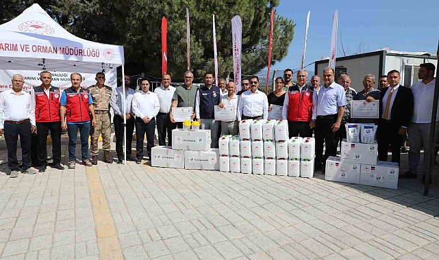 Hatay'da Akdeniz meyve sineğiyle mücadele kapsamında çiftçiler desteklendi