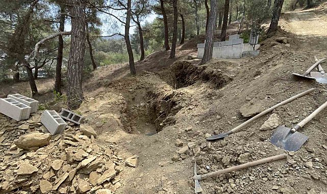 Hatay'da düğün yolunda feci kaza: Anne ve kızı yan yana toprağa verildi