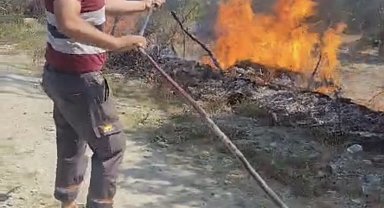Hatay'da sıcaktan kopan elektrik teli yangına neden oldu