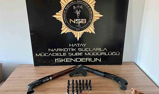 Hatay'da uyuşturucu operasyonunda silah ve mühimmat ele geçirildi