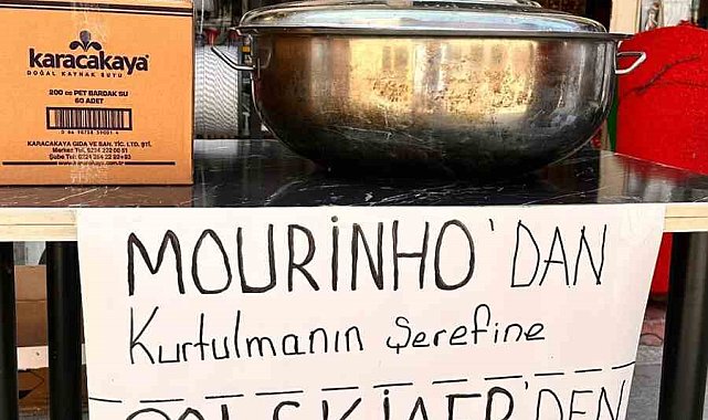 Hem Mourinho, hem de Solskjaer için helva dağıttı