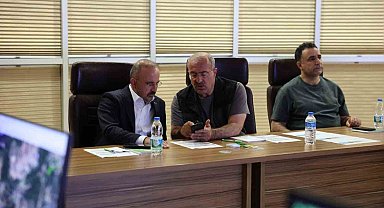 İçişleri Bakan Yardımcısı Turan, Çanakkale'de yangın söndürme çalışmalarını takip etti