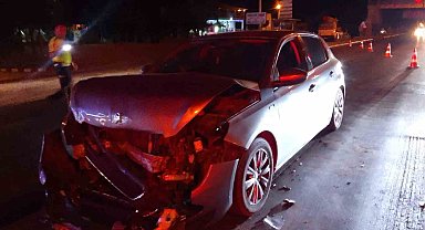 İki otomobilin çarpıştığı kazada 9 kişi yaralandı