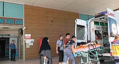 İkinci kattaki balkondan düşen çocuk ağır yaralandı
