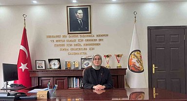 İmranlı'nın ilk kadın kaymakamı göreve başladı